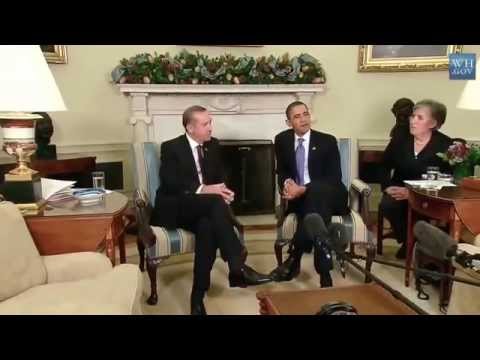 اردوغان يرد على اوباما بالمثل بعد وضع اوباما فخذًا على فخذ