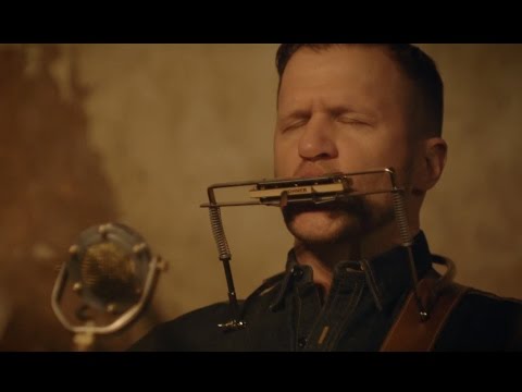 Michael Logen - Ready Or Not (Naked Sessions Live)