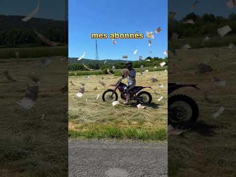 Quand je suis en moto ce que pense : mère / père / abonnée / copine / haters