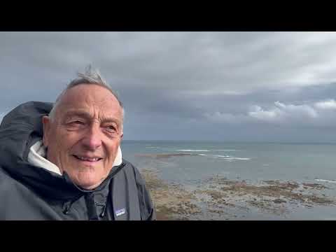 En direction du sommet du phare d'Eckmühl ce 13 septembre pour le bonheur du capteur d'images..👍👏🤩