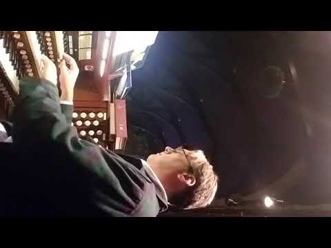 Pärt I want a hippopotamus for Christmas