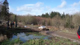 preview picture of video 'Datsun 260z at Wyedean Rally 2014 - Chepstow Park stage'