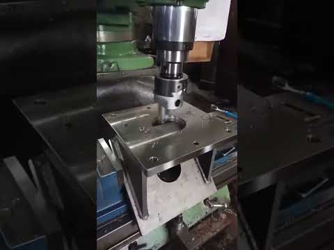 key milling machine