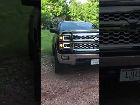 2015 Chevrolet Silverado 1500 Headlights