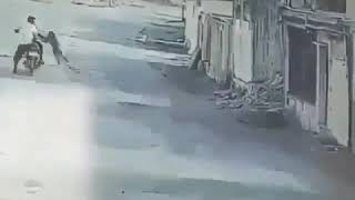 Download lagu STORY WA 30 DETIK LUCU NGAKAK || KETIKA MONYET LAGI GABUT || STORY WA TERBARU 2020 mp3