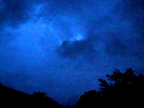 Pohyb oblacnosti Most pri Bratislave 27.5.2011