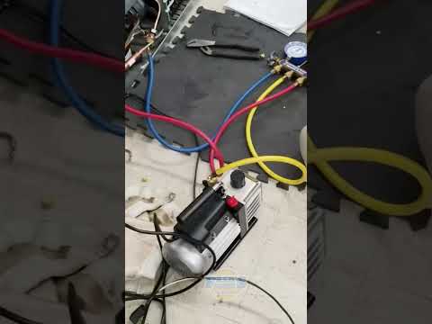 Pulling a #vacuum #refrigeratorrepair #training