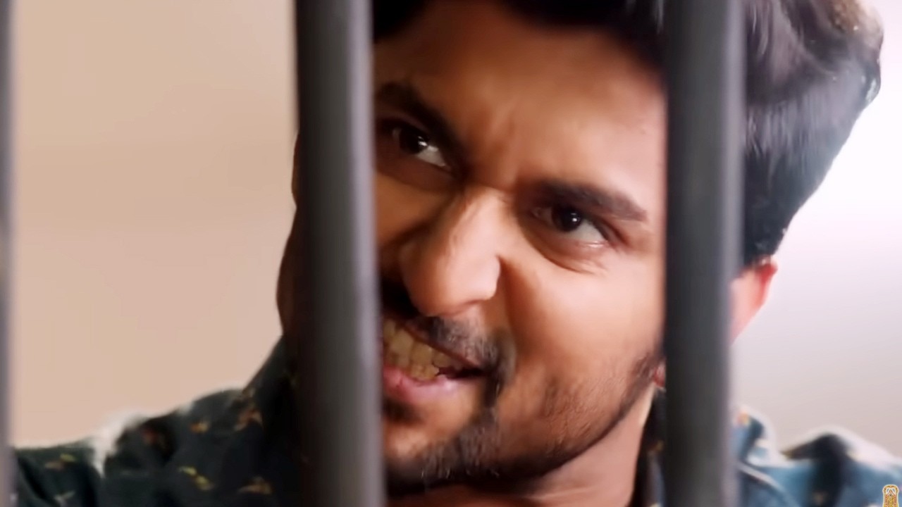 Super Khiladi 4 Hindi Dubbed Movie - Police Station Comedy Scene - Nani, Keerthy Suresh, Naveen