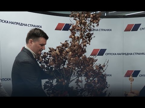 Јованов: Као породица да се суочимо са свим недаћама које су пред нама