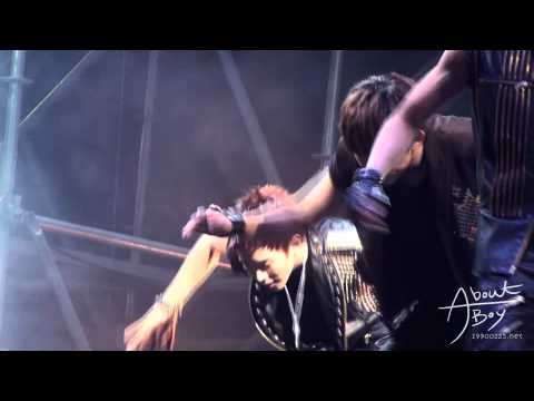 [FANCAM] 110722 JUNHO Summer Wave - 10 out of 10