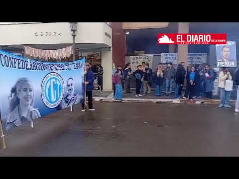 La UNLPam marcha en Santa Rosa por el financiamiento universitario