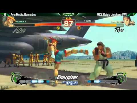 【ウメハラがまた魅せた神試合】スパ4AE決勝 ウメハラvs GamerBee　DreamHack2013