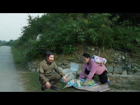 A kind single mother saved the life of a 2-month-old baby abandoned on the streets.