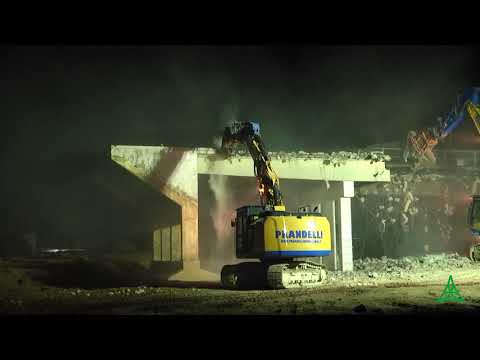 A4. Giù il cavalcavia, su il viadotto. Tutto in una notte