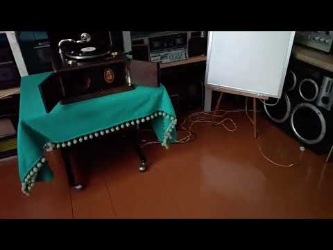 фото старинный немецкий патефон odeon 0