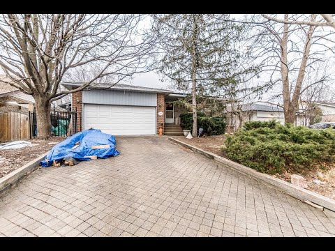 For Sale - 3623 Swirlingleaves Crescent, Mississauga, ON L4Y 3P7