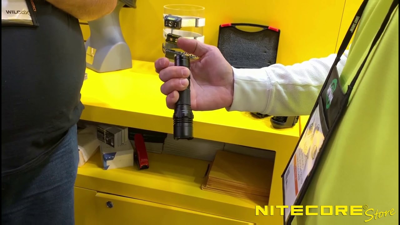 NITECORE P22 1800 Lumen Strobe Ready