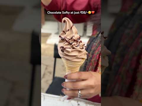 Chocolate Softy Ice Cream😳❤️ at just ₹35/- #shorts #icecream #indianstreetfood