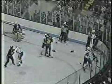 Bob Halkidis vs. Paul Gillis (4/11/85)
