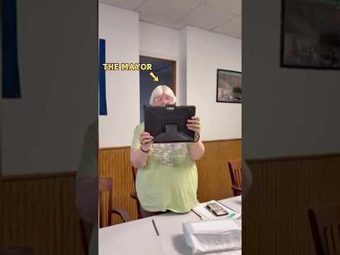 Content Creator Confronts Mayor, Gets Arrested