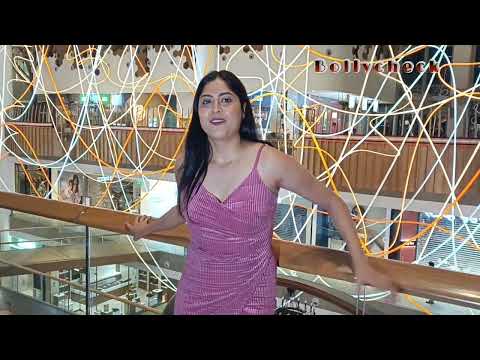 Taarak Mehta Ka Ooltah Chashmah Actress Monika Bhadoriya spotted in shopping mall.