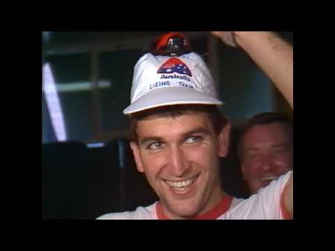 Presentation of the Blowfly Award to Wayne Johnston after the 1982 VFL Premiership