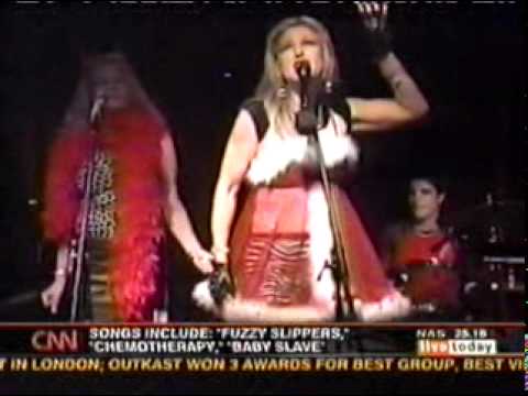 Joy Rose & Housewives On Prozac of Mamapalooza featured on CNN