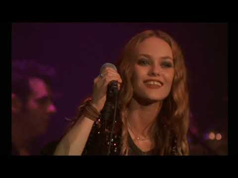 Vanessa Paradis Live