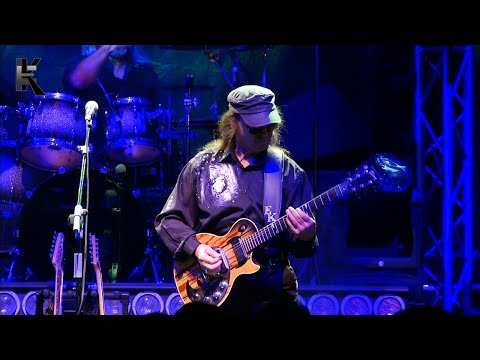 Erkin Koray - Çöpçüler (Live @ Jolly Joker Ankara, 2013)