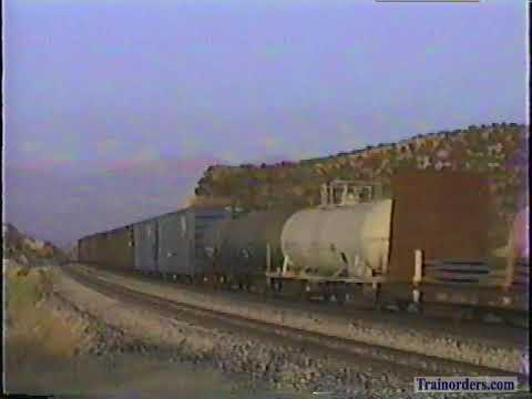 Classic Railroad Series 797 - SP 9368 West at Hiland Sept 19, 1991.