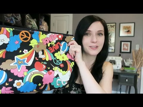 VoolenVLOG: Episode 1 - What Knitting Am I Taking With?