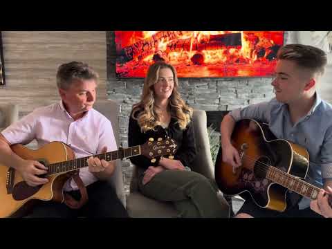 Owen Mac ft Shauna and Desi Mac- Hymns Medley