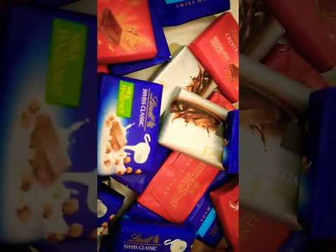#shorts 🍫eating mini Lindt Swiss milk chocolate🍫