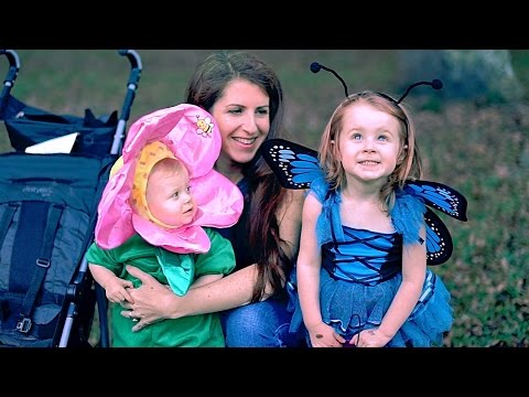 Halloween 2014: Claire and Gwen's First Trick-or-Treating!!!