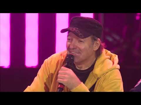 Vasco Rossi - Bologna Live 2008 - (Special for My Love) with Lyrics: Italian, English, Arabic