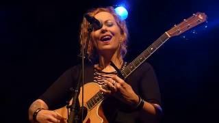 Anneke van Giersbergen - Little Red Corvette (De Nieuwe Madonna @ Amersfoort 15.10.2016) 1/5