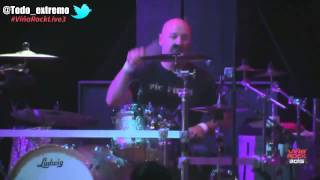 Al lodo brillo - Rosendo (Viña Rock 2015)