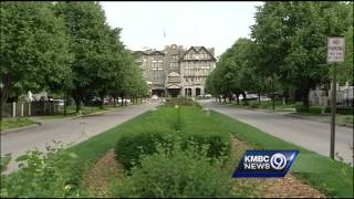 Waterlogged Excelsior Springs watches river, forecast with worry