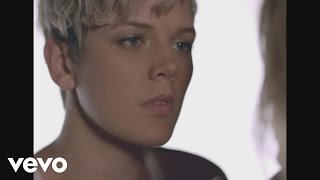 Musik-Video-Miniaturansicht zu I Love You Always Forever Songtext von Betty Who