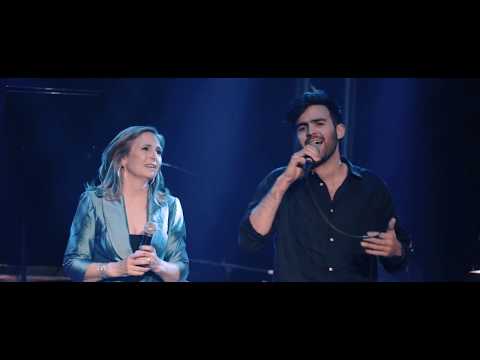 Cecilia Echenique con Benjamín Walker - Porque Siempre hay Tiempo (En vivo)