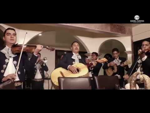 Mariachi "Son de mi tierra" de Ario de Rosales