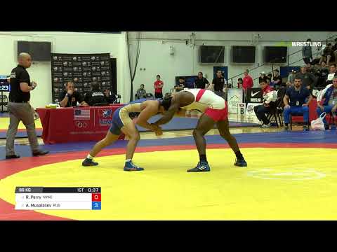FS/86 KG/86 M, Richard Perry, NYAC Vs Aleksandr Musalaliev, Russia Copy.mp4