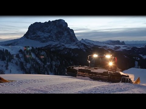 Benunì te Gherdëina | Preparazione delle piste | Pistenräparierung in Gröden | snow grooming crew