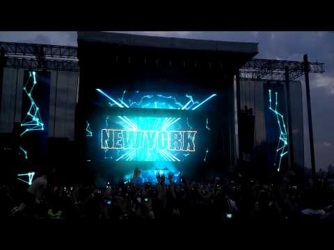 Axwell Opening EZOO NY 2012