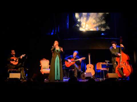 CARLA PIRES "voar alto"