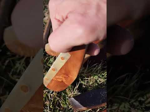 Testing some long-nose hickory golf clubs