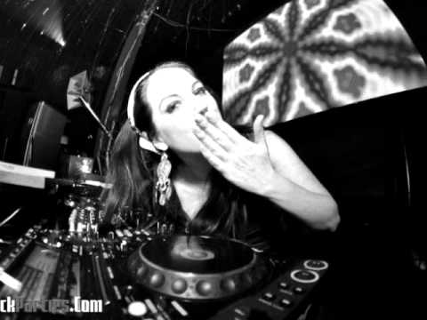 Sydney Blu feat MC Flipside   Another Late Demo