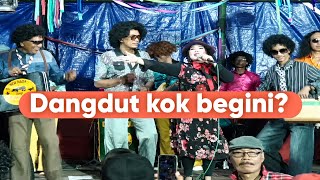 Download lagu Ada yang ingat Ellya khadam? Penyanyi legend yang bergaya india. Dan inilah salah satu lagunya mp3 Download lagu Ada yang ingat Ellya khadam? Penyanyi legend yang bergaya india. Dan inilah salah satu lagunya mp3