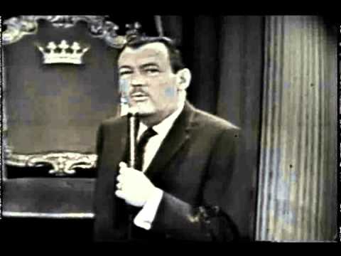 Openings :: Queen for a Day