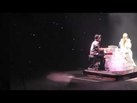 ROSE (Solo stage) - Let It Be, You & I,  Only Look At me @BlackPink in your area 2019 in Chicago